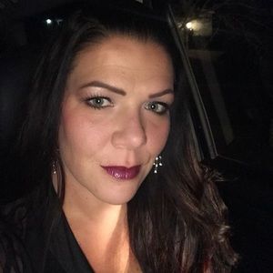 Meet your Posher, Debra